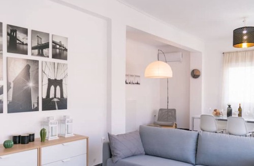 Palaio Faliro Apartment | GTD31504 - Art room of Athens - Luna