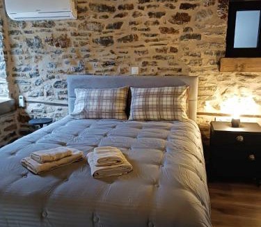 Agrafa House | Guesthouse Amalia