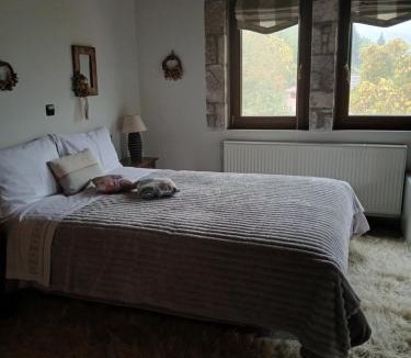 Pezoula House | Guesthouse Petrino
