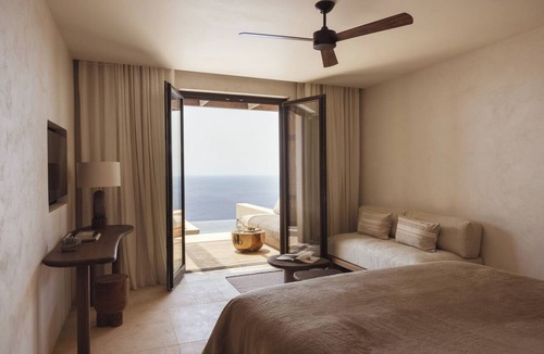 Folegandros Hotel | Gundari