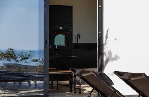 Violi Charaki Villa | Harisma Villa, with Sensory Design & Prime Spot