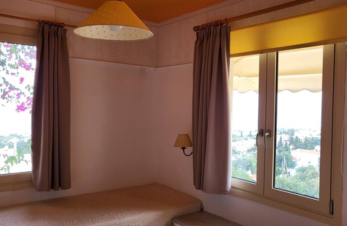 Piskopiano Apartment | Hermes Korifi Suites private apartment