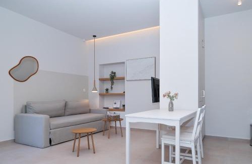Georgioupolis Apartment | HESTIA frontyard Georgioupolis