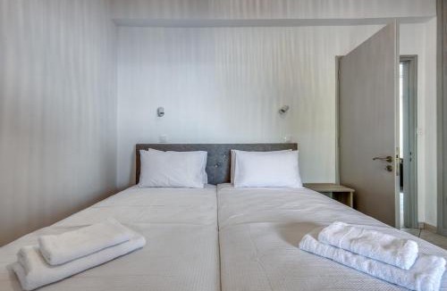 Achilleio Apartment | Hidden Beach