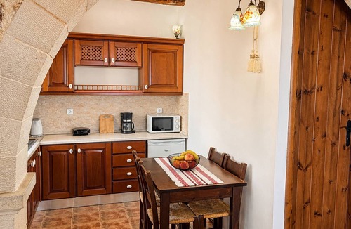 Kokkinon Khorion House | Hidden Oasis Amazing Seaview- Ioli 1BD 1BA 4PL