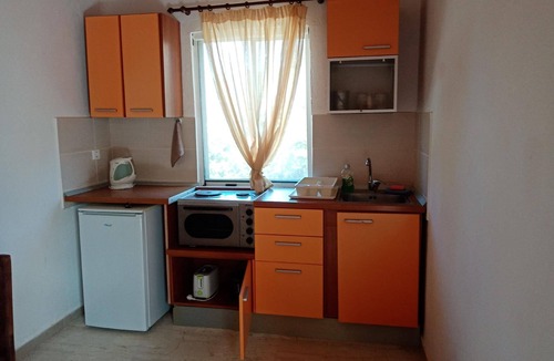 Agia Pelagia Chlomou House | Holiday apartment Chlomos for 1 - 2 persons - Holiday house