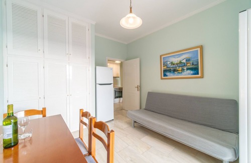 Dassia Apartment | Holiday Apartment Saint Nicholas Beach with Sea View, Shared Pool & Wi-Fi