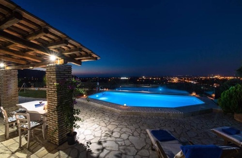 Lefkada Town House | holiday home "Alea Resort" with own pool