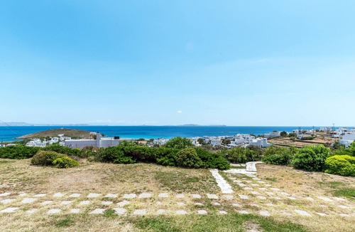 Agios Ioannis House | Holiday Home 'Anemologio 201 Tinos' with Sea View, Wi-Fi and Air Conditioning