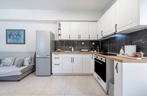 Gaios House | Holiday Home 'Di Babis' with Mountain View, Wi-Fi and Air Conditioning