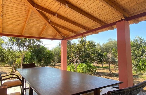 Preveza House | Holiday Home 'Fiskouri Anthem' with Sea View, Wi-Fi and Air Conditioning