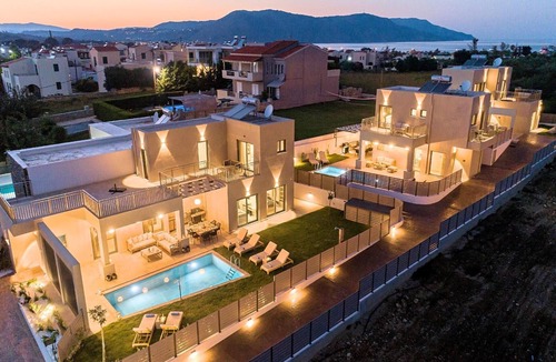 Asprouliani House | Holiday house Yeoryioupolis Kriti for 1 - 14 persons with 4 bedrooms - Holiday house