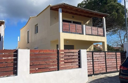 Ag. Georgios House | Holiday house Agios Georgios for 1 - 6 persons with 3 bedrooms - Holiday house
