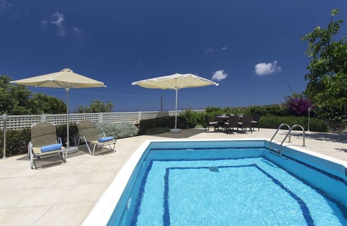 Skouloufia House | Holiday house Skouloufia for 1 - 7 persons with 3 bedrooms - Holiday house