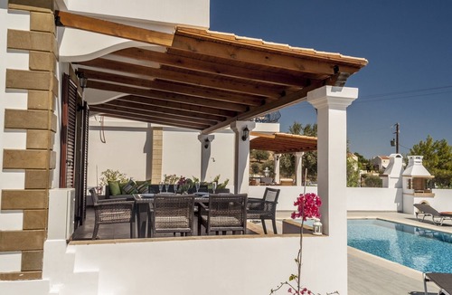 Kalathos Villa | Holiday house with pool and stunning sea views