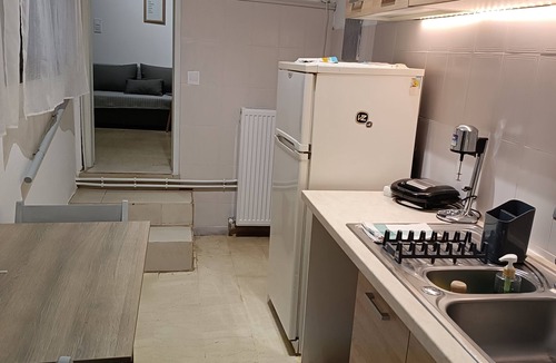 Agios Ioannis Apartment | Holiday Pension Anna, in Agios Ioannis, halfway to Glyfada beach from Corfu town