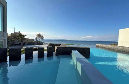 Vagia Villa | Horizon Luxury Seafront Villa