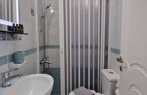 Adamas Hotel | Hotel Dionysis Deluxe Triple Room