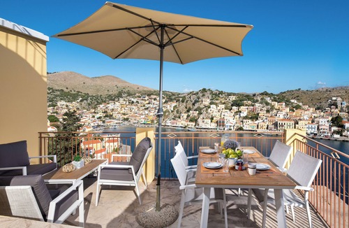 Symi Villa | House in Symi with sea view