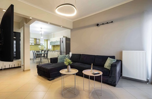 Thessaloniki Apartment | House Lux Loft - Spacious Stay in Thessaloniki