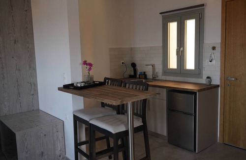 Agia Pelagia House | House of Harmony Suites | Antonia