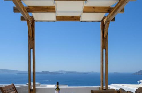 Oia Apartment | Ianthe Apartments & Villa