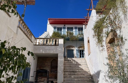 Sitia House | Idyllic town villa in Sitia with sea views, 4-minute walk to the beach