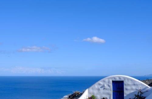 Imerovigli Apartment | Iliolousto Luxury Cave Villa