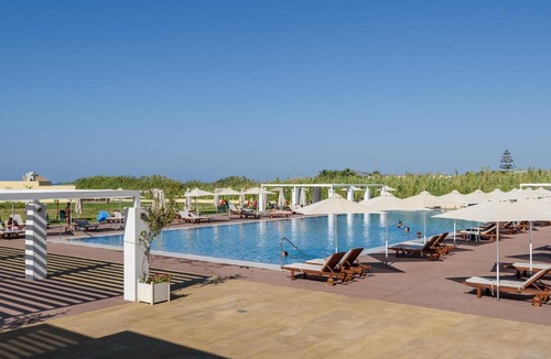 Pyrgos Psilonerou Hotel | Ilion Beach Hotel