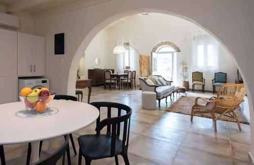 Agios Ioannis House | Iliopetra Houses - Corfu Private Pool Retreats