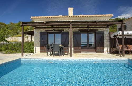 Lefkas House | in Apollonii mit privatem Pool by Interhome
