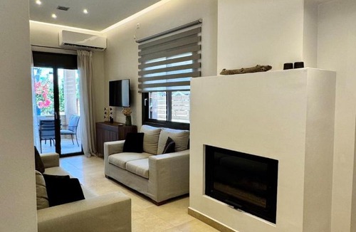 Marathopoli Villa | Ionian Waves Villa - Marathopoli Stylish Escape