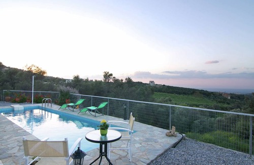 Agia Triada House | Iperion G2 2
