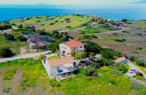 Pitsidia Villa | Irenekomos Brand new House AMIGDALIA