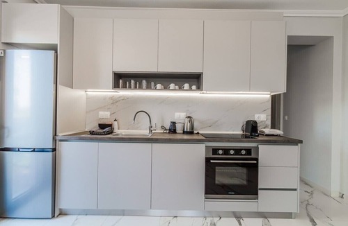 Nea Playia Apartment | Ireon Luxury Suites 1 by RentalsPro - Nea Plagia Halkidiki