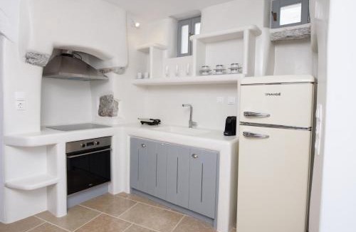 Amorgos Town House | Irida house