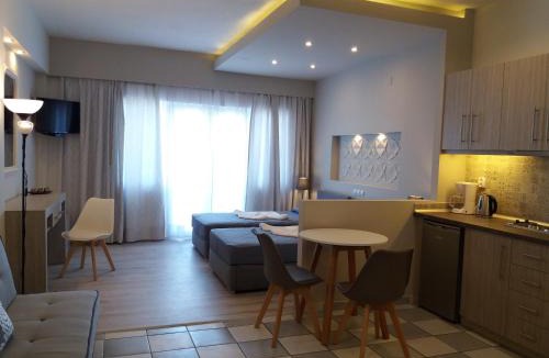 Karlovassi Apartment | Irida Studios