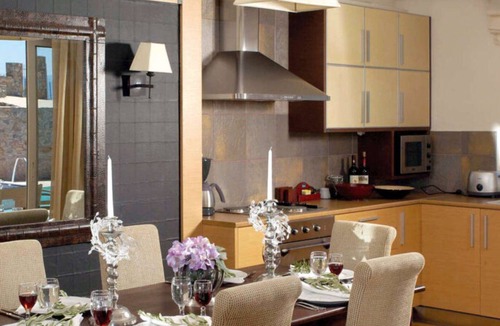 Agios Nikolaos Town Villa | ISholidays Creta Pleiades Villa 3Room SeaView&Pool