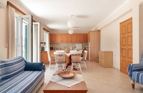 Lefkada Town Apartment | Jennifer's Apartments Lefkada – Comfortable Stay with City Views