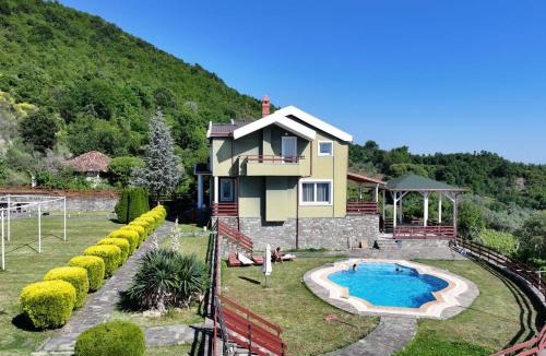 Elbasan Villa | Jon Private Vila