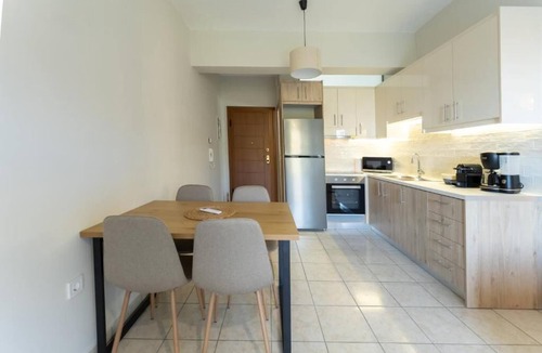 Kato Galatas Apartment | Joyful Guest House 1 Aria by 8essentially