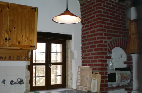 Katochori House | Just 15 Km from the city,6 from the port and 21 from the airport