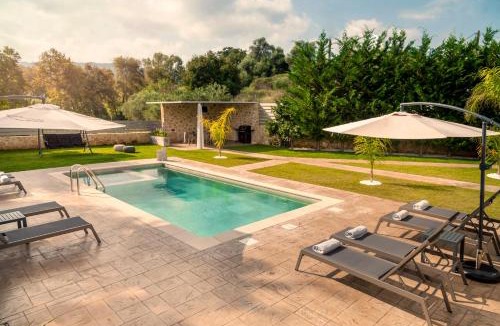 Perivolia Villa | Kagiemar Luxury House