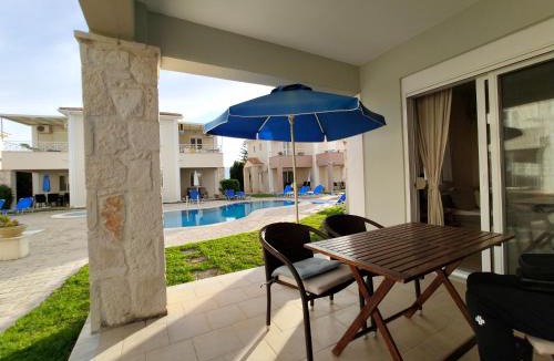 Kalamaki Villa | Kalamaki Court Villas