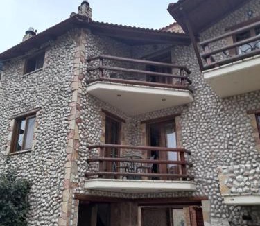 Ano Zakhlorou Apartment | Kalavrita Mons