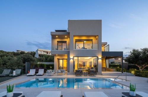 Kalyves Villa | Kalyves Royal Villa - "Free"heated pool,gym&seaview