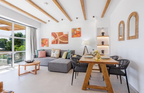 Kamara Kalidonias Villa | Kamara Boutique Home
