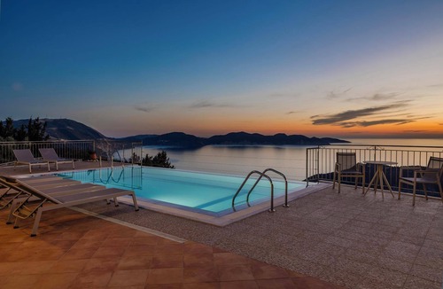 Assos Villa | Kamini - Three Bedroom Villa, Sleeps 6