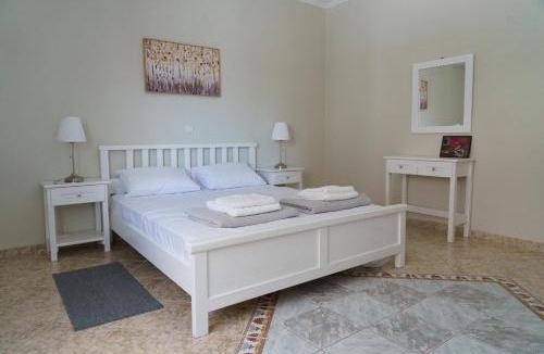 Fanari Apartment | Kanalaki Peaceful Haven - Your Cozy Retreat