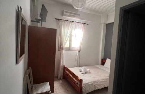 Kala Nera House | Kanarinia Guesthouse